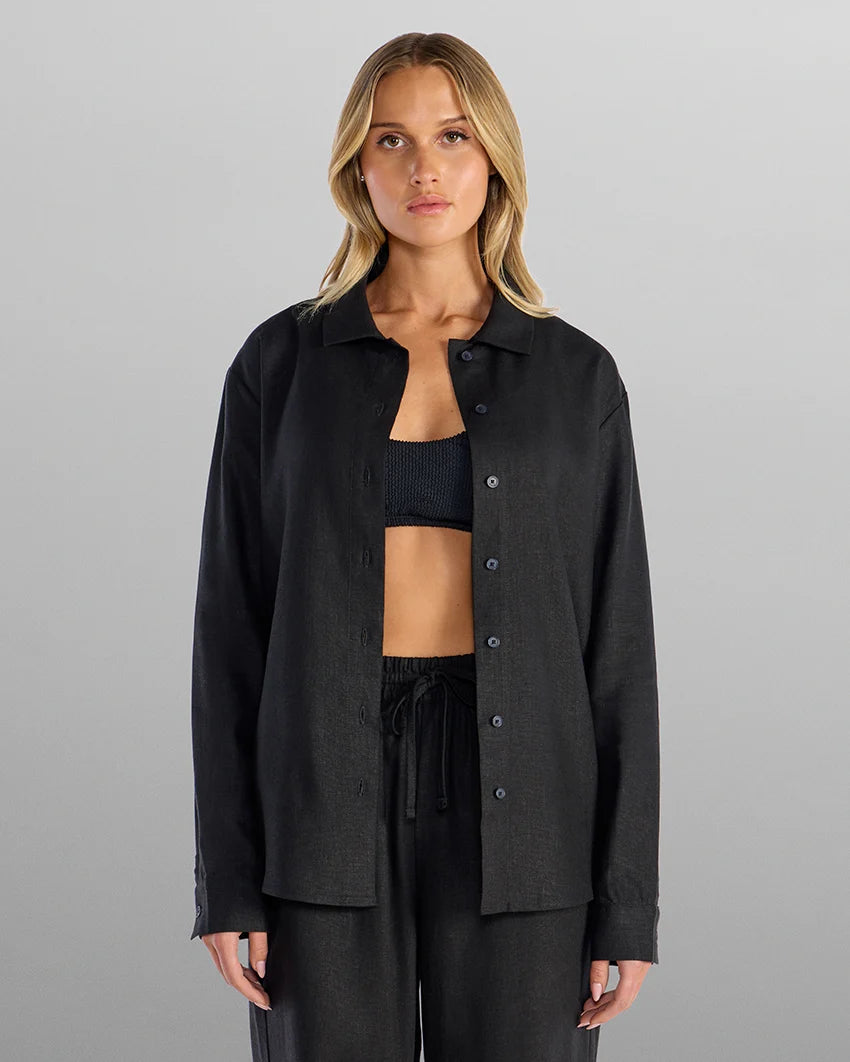 Women's Back to Basics Linen Button Down